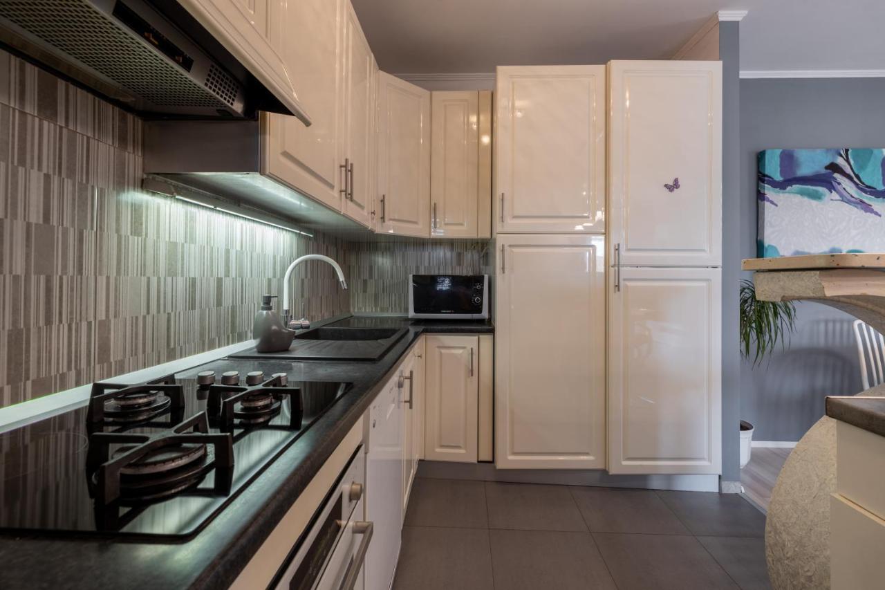Apartment Zoey Макарска Экстерьер фото