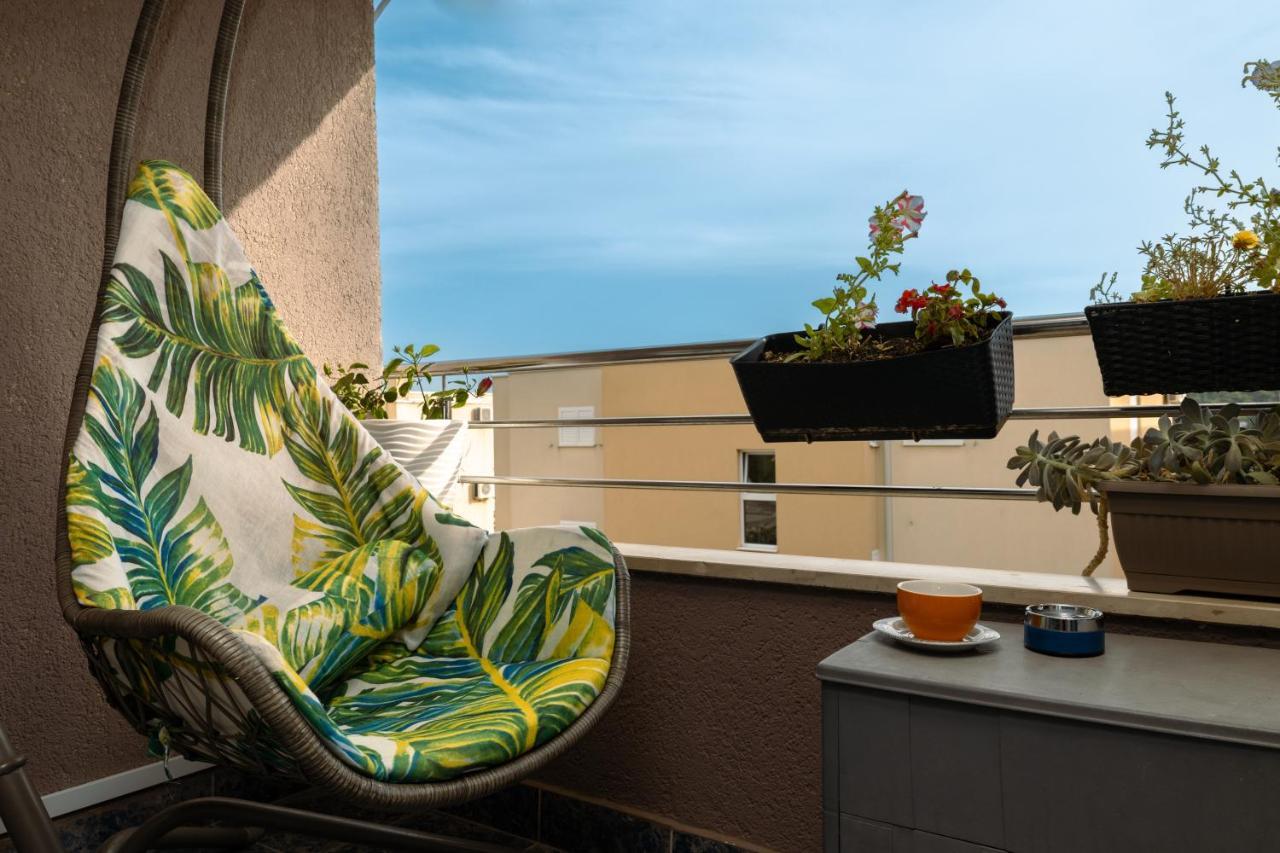 Apartment Zoey Макарска Экстерьер фото